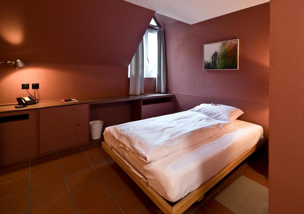 Hotel Sonne Sissach Luaran gambar